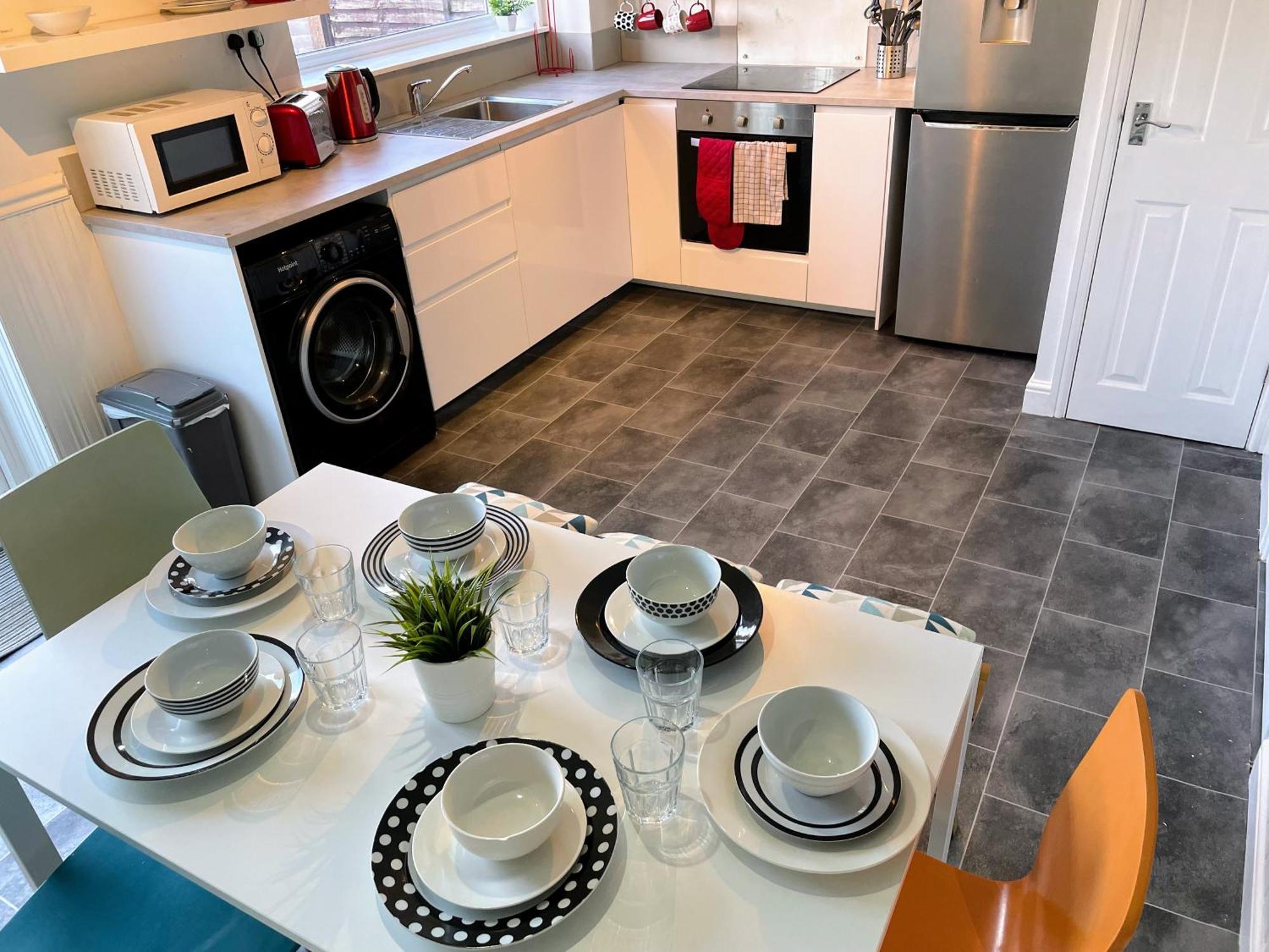 Aspen House Villa Бирмингам Екстериор снимка